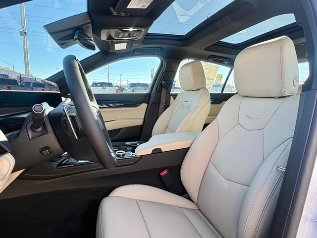 2026 Cadillac CT5 Premium Luxury thumbnail image 32