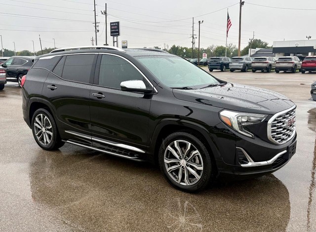 2019 GMC Terrain Denali thumbnail image 02
