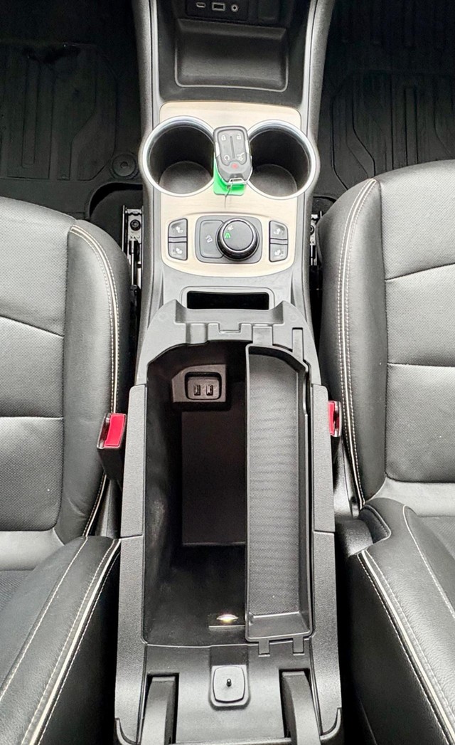 2019 GMC Terrain Denali thumbnail image 14