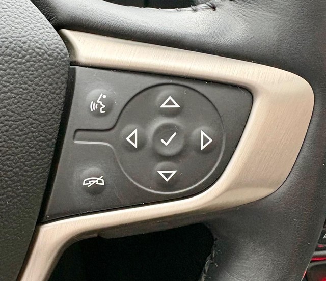 2019 GMC Terrain Denali thumbnail image 22