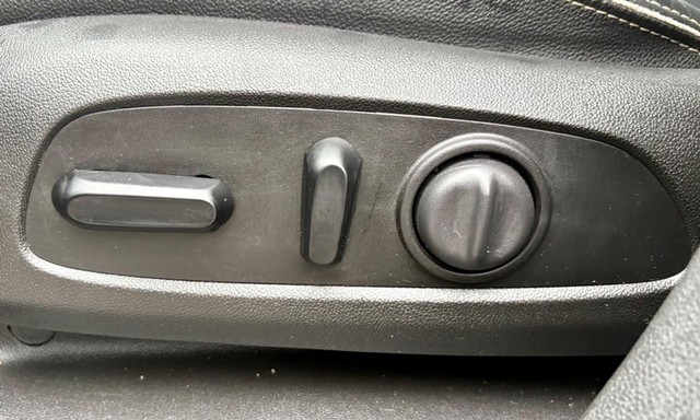 2019 GMC Terrain Denali thumbnail image 34