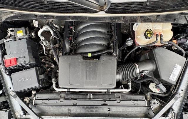 2020 GMC Sierra 1500 4WD AT4 Crew Cab thumbnail image 10
