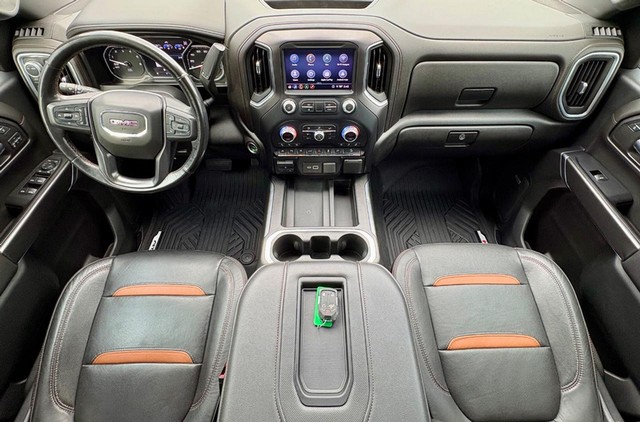 2020 GMC Sierra 1500 4WD AT4 Crew Cab thumbnail image 14