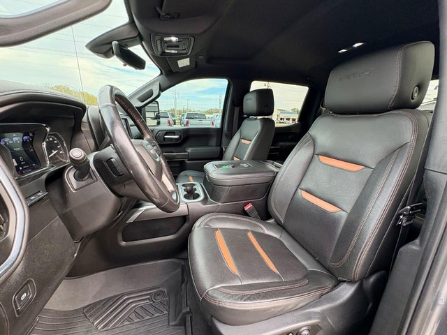 2020 GMC Sierra 1500 4WD AT4 Crew Cab thumbnail image 34
