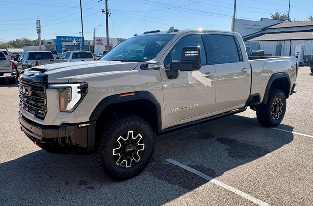 2026 GMC Sierra 2500HD AT4X - Photo 9