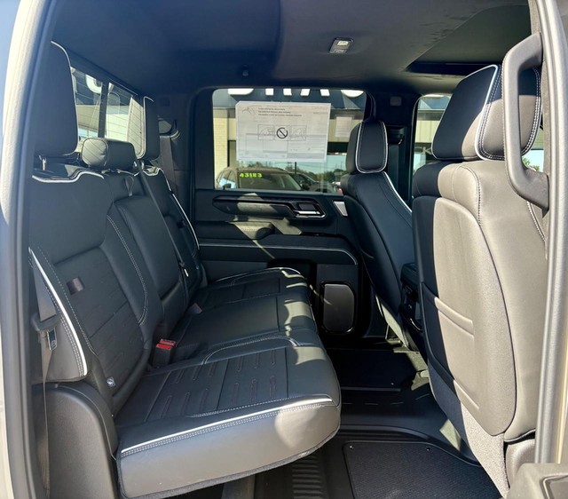 2026 GMC Sierra 2500HD AT4X - Photo 14
