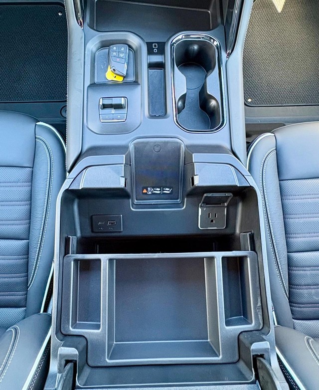 2026 GMC Sierra 2500HD AT4X - Photo 17