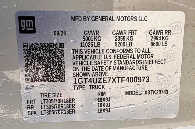 2026 GMC Sierra 2500HD AT4X - Photo 38