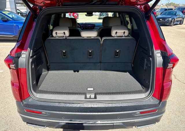 2027 Buick Enclave Preferred thumbnail image 06