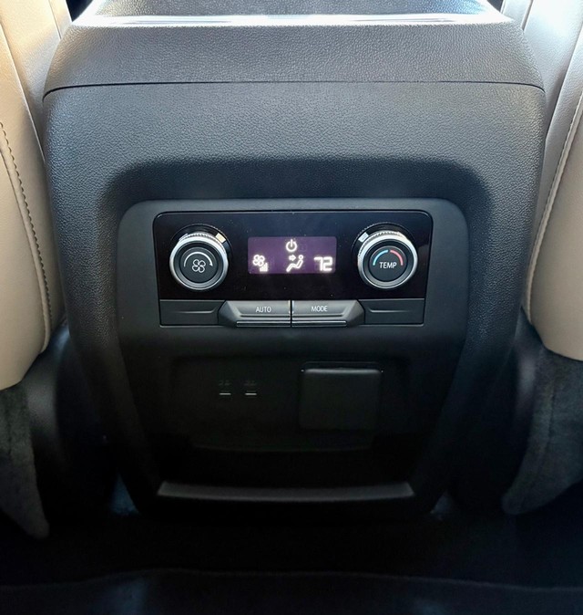 2027 Buick Enclave Preferred thumbnail image 14