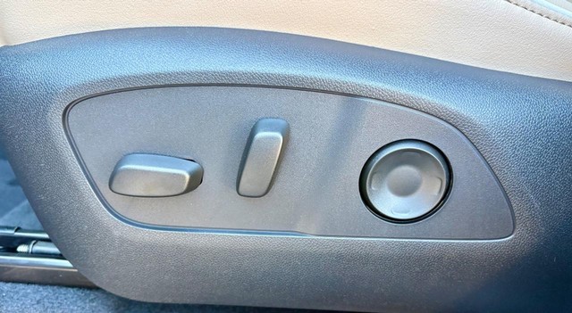 2027 Buick Enclave Preferred thumbnail image 35