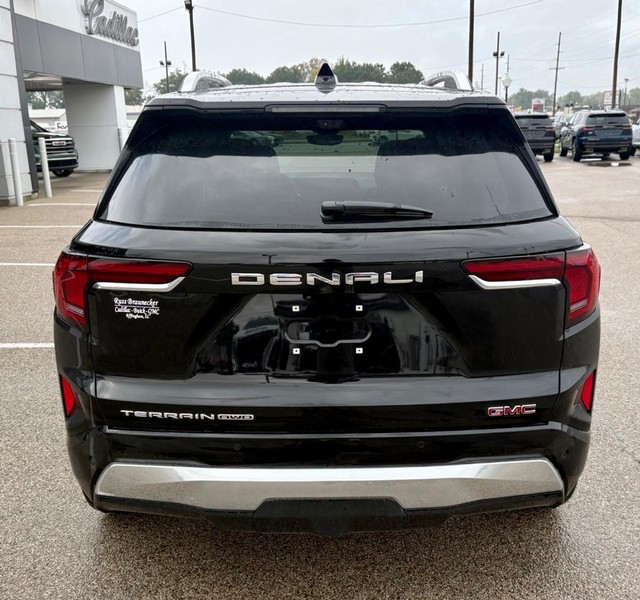 2027 GMC Terrain AWD Denali thumbnail image 04