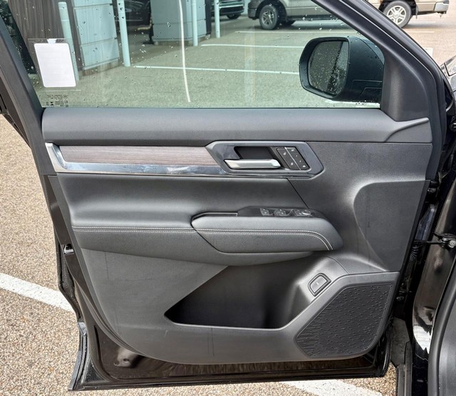 2027 GMC Terrain AWD Denali thumbnail image 16