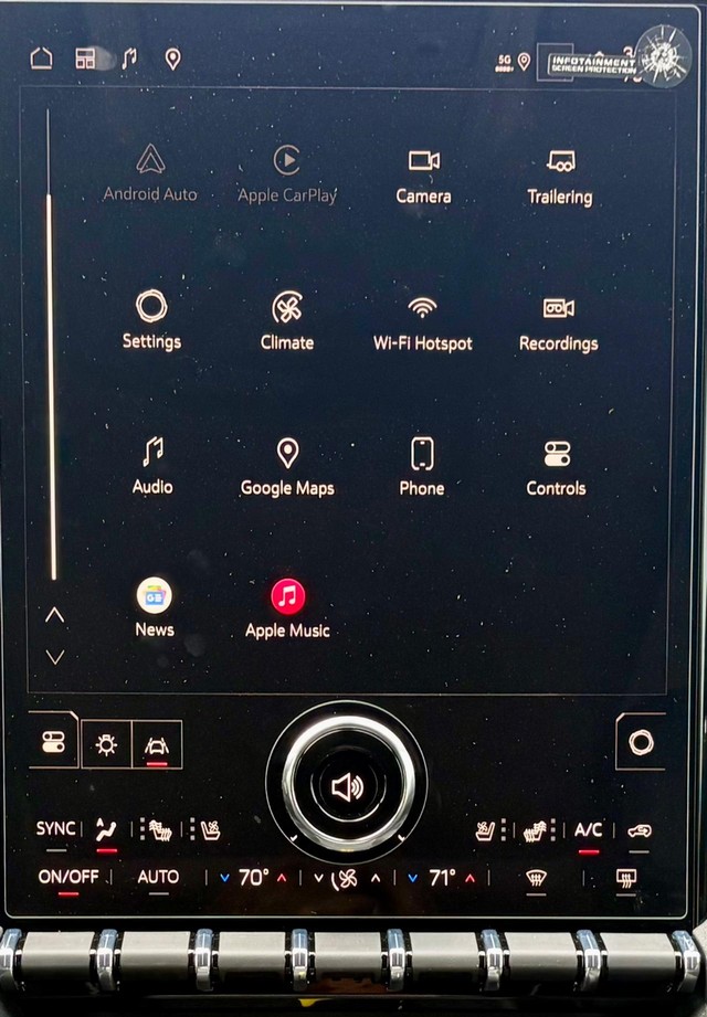 2027 GMC Terrain AWD Denali thumbnail image 24