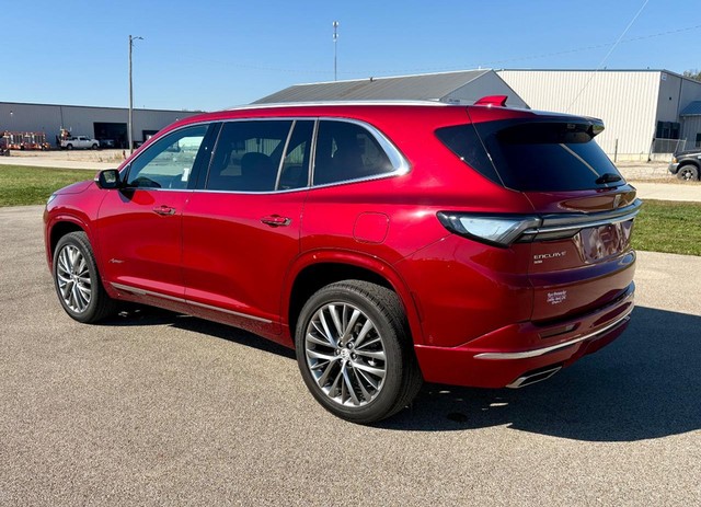 2025 Buick Enclave Avenir thumbnail image 08