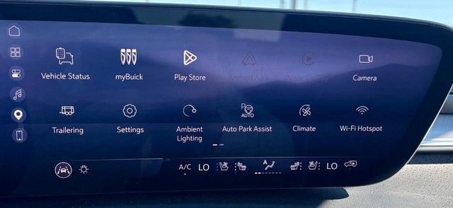2025 Buick Enclave Avenir thumbnail image 25