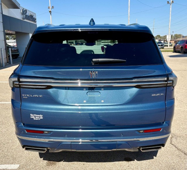 2026 Buick Enclave Avenir thumbnail image 04
