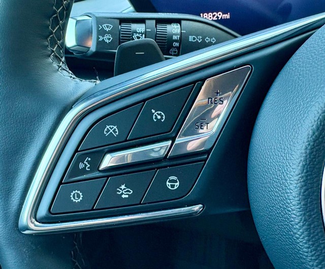 2026 Buick Enclave Avenir thumbnail image 24