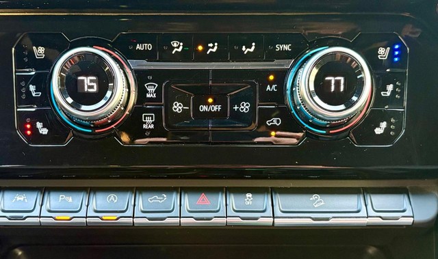 2026 GMC Sierra 1500 AT4 thumbnail image 31