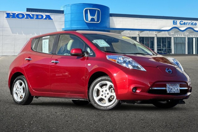 more details - nissan leaf