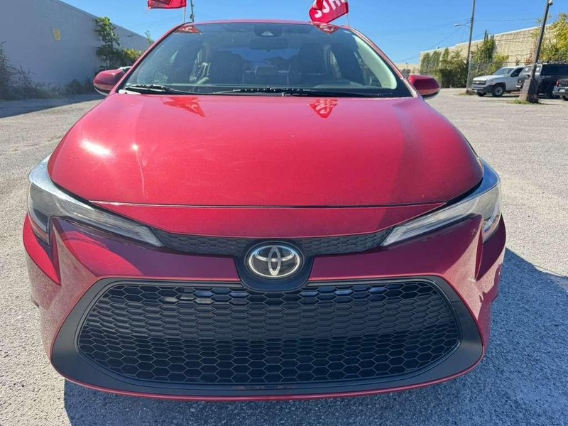 Toyota Corolla Vehicle Full-screen Gallery Image 7