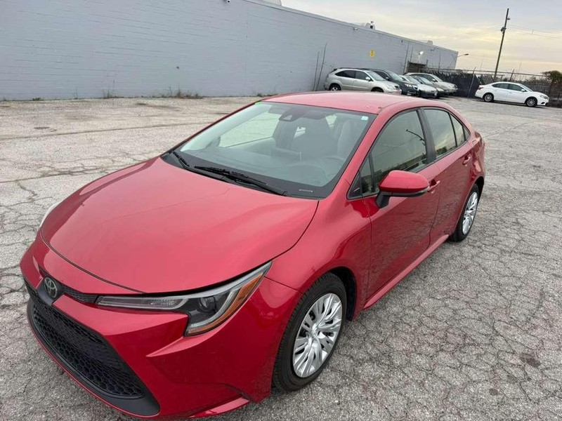 Toyota Corolla Vehicle Full-screen Gallery Image 2