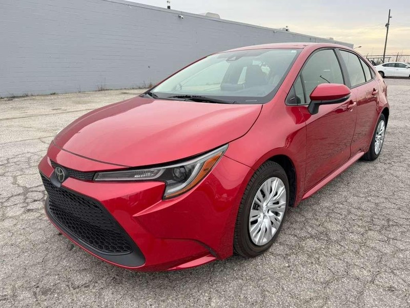 Toyota Corolla Vehicle Full-screen Gallery Image 3