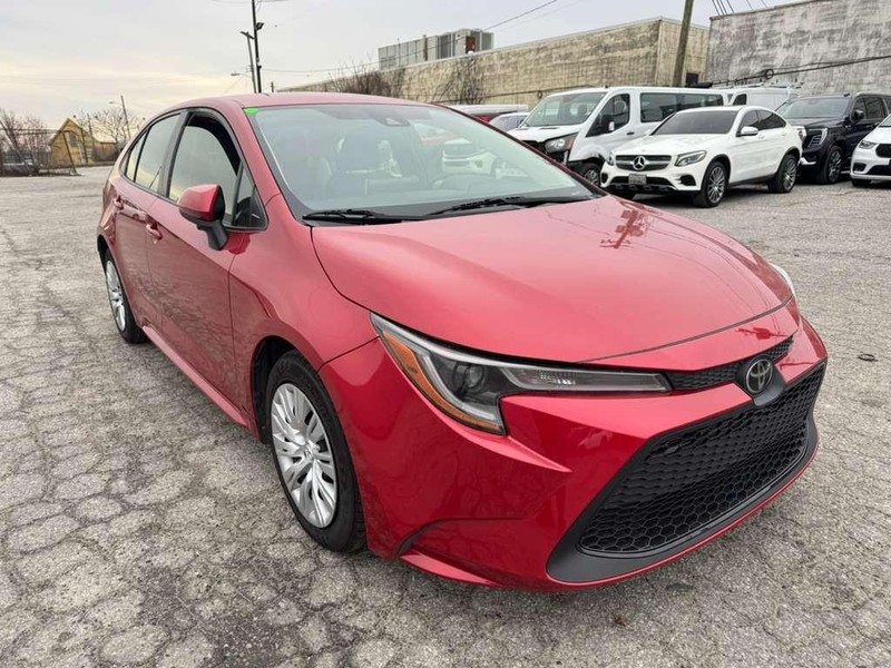 Toyota Corolla Vehicle Full-screen Gallery Image 10