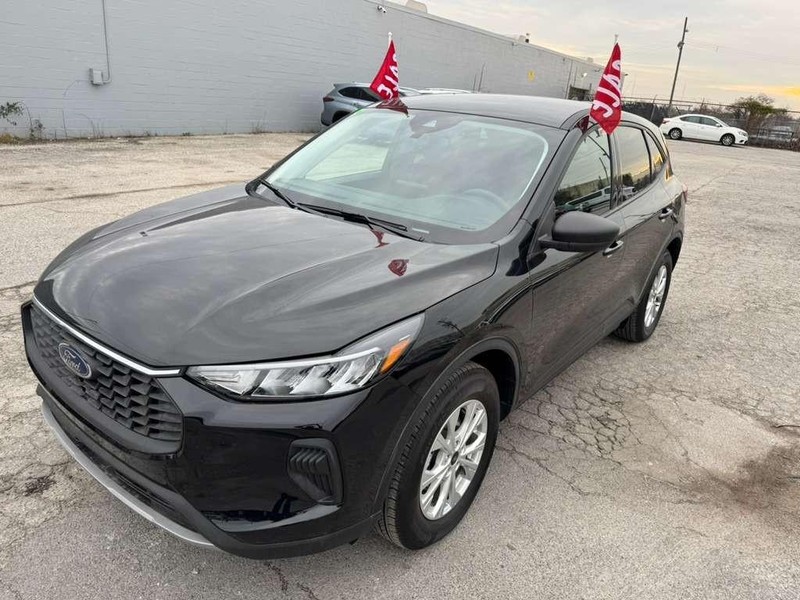 Ford Escape Vehicle Full-screen Gallery Image 5