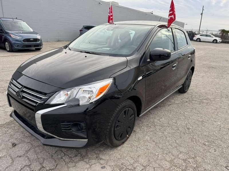 Mitsubishi Mirage Vehicle Full-screen Gallery Image 3