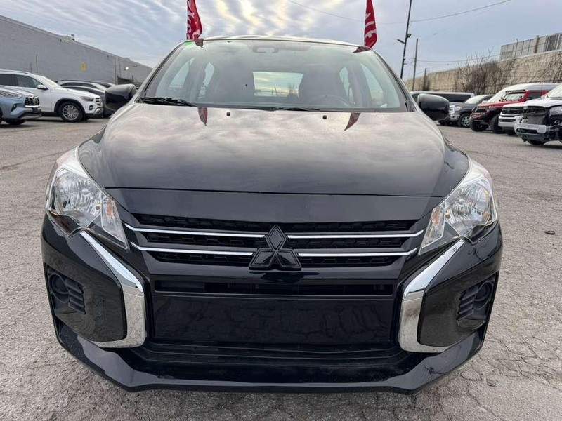 Mitsubishi Mirage Vehicle Full-screen Gallery Image 14