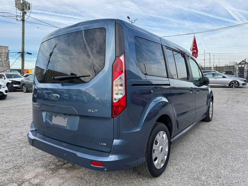 Ford Transit Connect Wagon Vehicle Full-screen Gallery Image 7