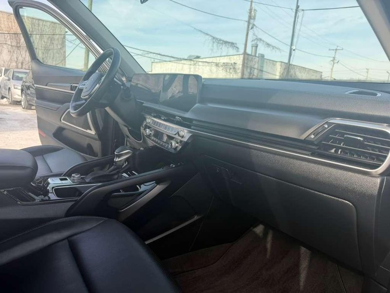 Kia Telluride Vehicle Full-screen Gallery Image 25