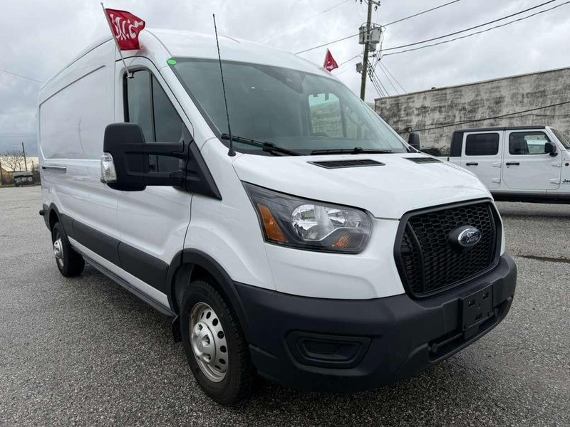 Ford Transit Cargo Van Vehicle Full-screen Gallery Image 6