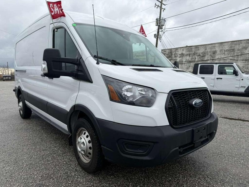 Ford Transit Cargo Van Vehicle Full-screen Gallery Image 8