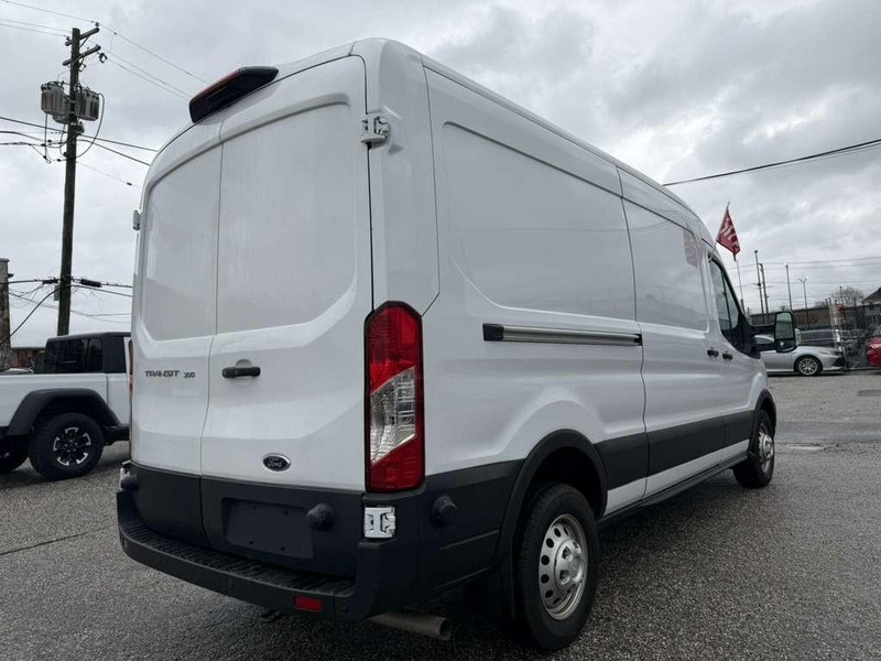 Ford Transit Cargo Van Vehicle Full-screen Gallery Image 13