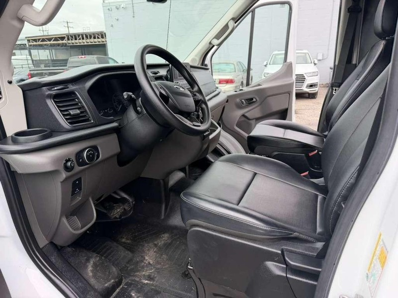 Ford Transit Cargo Van Vehicle Full-screen Gallery Image 14