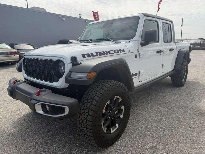 Jeep Gladiator Vehicle Full-screen Gallery Image 2