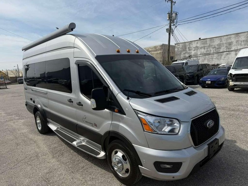 Ford Transit Cargo Van Vehicle Full-screen Gallery Image 4