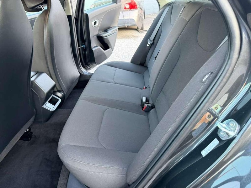 Kia K4 Vehicle Full-screen Gallery Image 19