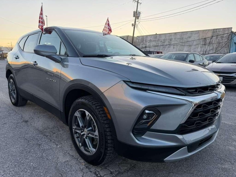 Chevrolet Blazer Vehicle Full-screen Gallery Image 9