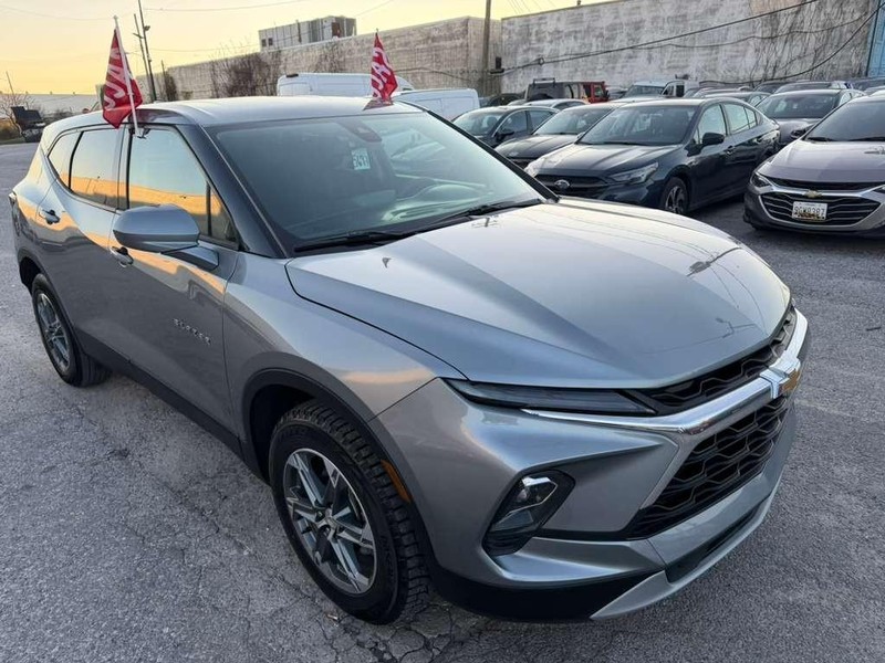 Chevrolet Blazer Vehicle Full-screen Gallery Image 10