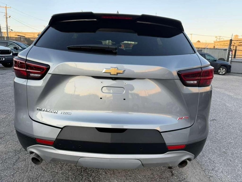 Chevrolet Blazer Vehicle Full-screen Gallery Image 15