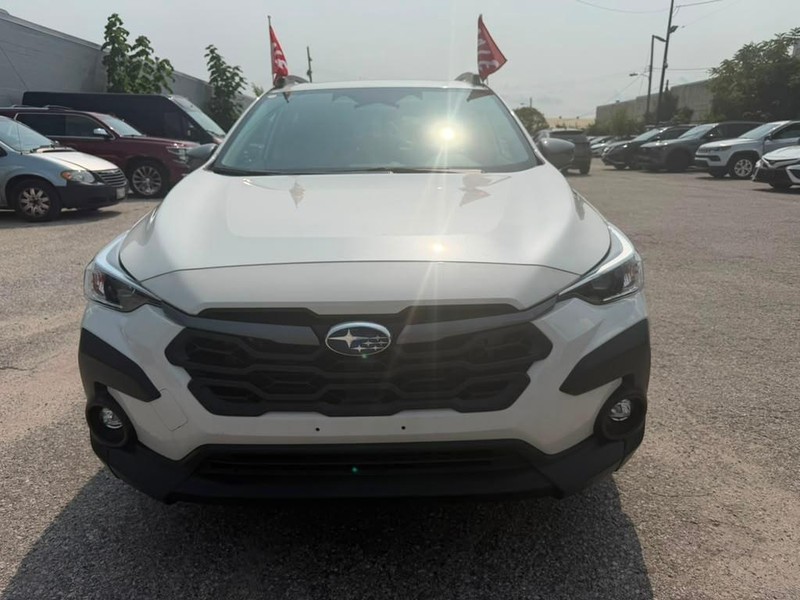 Subaru Crosstrek Vehicle Full-screen Gallery Image 5