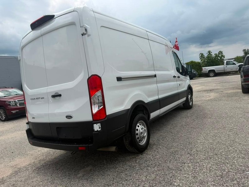 Ford Transit Cargo Van Vehicle Full-screen Gallery Image 13