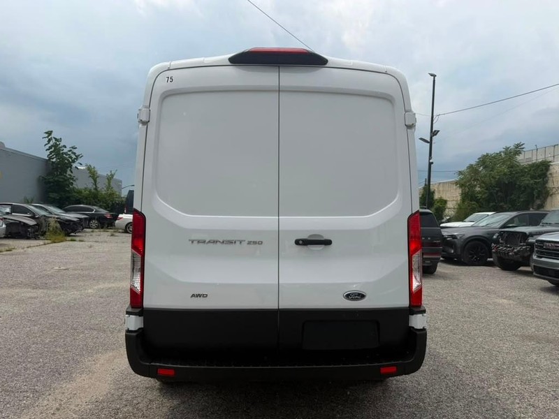 Ford Transit Cargo Van Vehicle Full-screen Gallery Image 15
