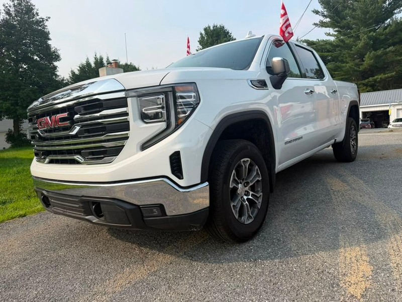GMC Sierra 1500 Vehicle Full-screen Gallery Image 2
