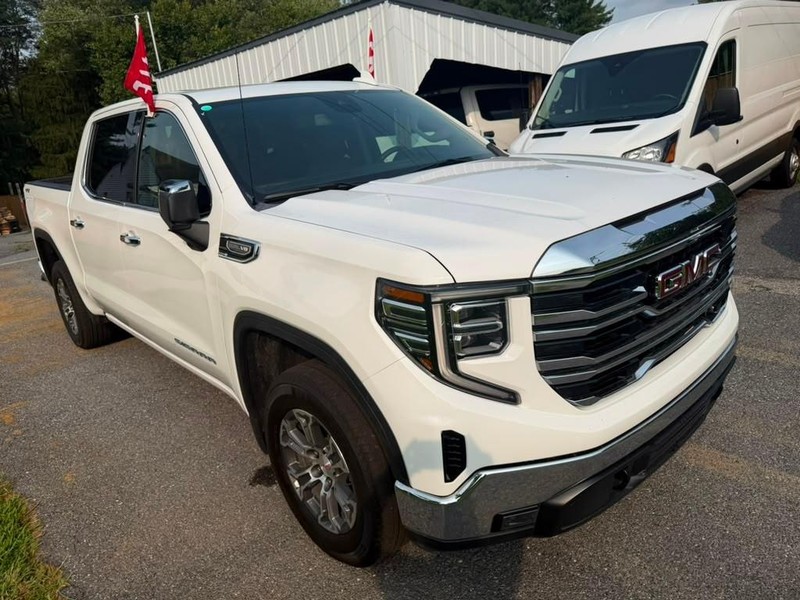 GMC Sierra 1500 Vehicle Full-screen Gallery Image 5