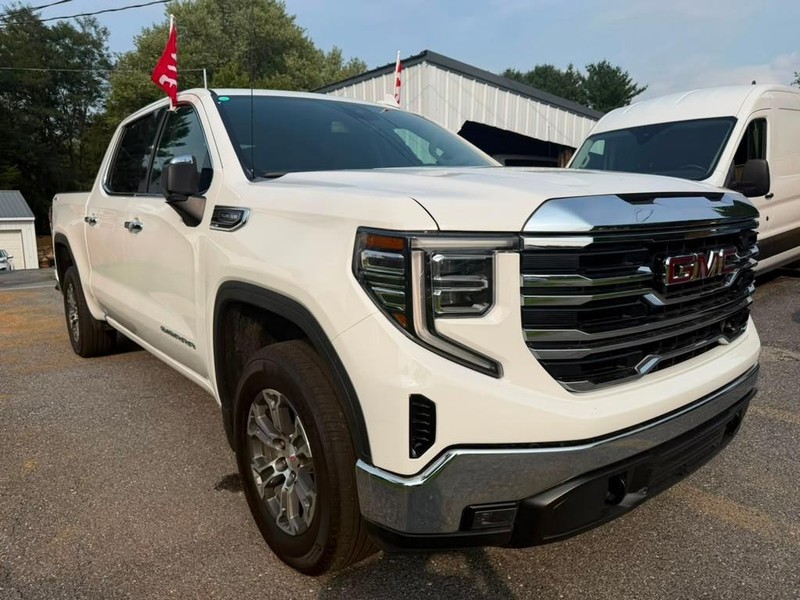 GMC Sierra 1500 Vehicle Full-screen Gallery Image 9