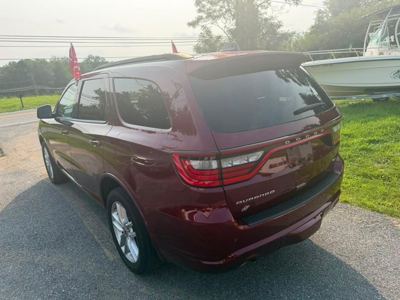 Dodge Durango Vehicle Full-screen Gallery Image 11